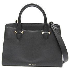 Borsa a mano e borsa a spalla in pelle nera Salvatore Ferragamo