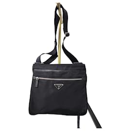 Borsa a tracolla/spalla in nylon Saffiano nera di Prada