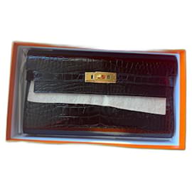 Hermès Wallet Black Gold
