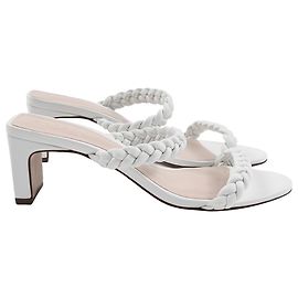Autre Marque Mules de salto trançadas Porte & Paire em couro de cabra branco