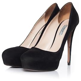 Décolleté platform in suede nero Prada.