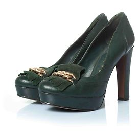 Décolleté platform Lola Cruz con catena dorata