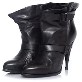 Botines de cuero de ternera negra Givenchy