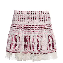 Falda con volantes de Gucci con estampado de canalé.