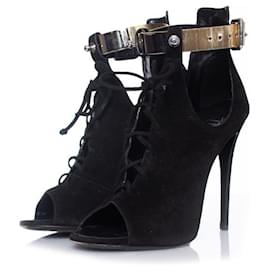 Sandalo gladiatore in suede nero Giuseppe Zanotti x Anja Rubik