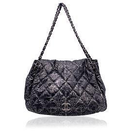 Borsa a Spalla in Tessuto Chanel Senza Tempo/Classica
