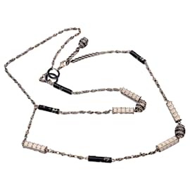 Collana in metallo Chanel CC