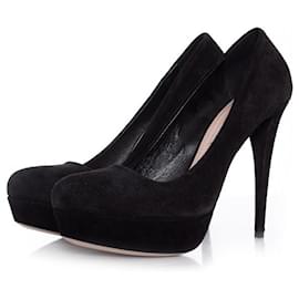 Schwarze Wildleder-Pumps mit Plateau von Miu Miu.