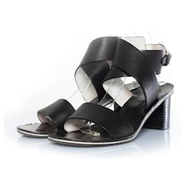 Sandalia cruzada de cuero Paul Smith