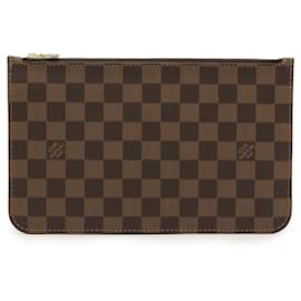 Pochette Louis Vuitton Damier Neverfull MM