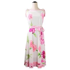 LEONARD Kankan Stretch Kleid mit Blumenmuster - Leonard