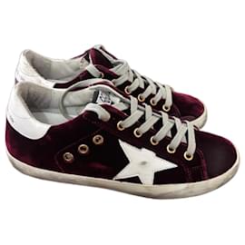 Sneakers Golden Goose Superstar in velluto bordeaux taglia 35