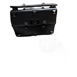Sac Valentino Garavani Roman Stud Noir en peau d'agneau