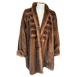 Manteau en fourrure de vison Yves Saint Laurent Marron