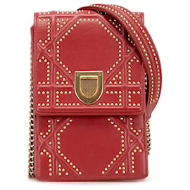 Dior Crossbody Vertical Diorama in agnello rosso con borchie