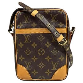 Sac à épaule Monogram Danube de Louis Vuitton