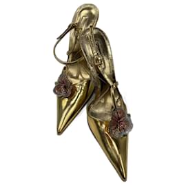 Sandali Cesare Paciotti in pelle oro con applicazione fiore