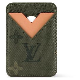 Louis Vuitton LV Porta-Cartões Magnético