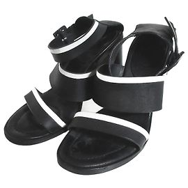 Autre Marque Sandali con tacco chunky in pelle e cinturino alla caviglia MAX&Co.