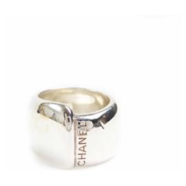 CHANEL Vintage Logo Band Ring - Chanel