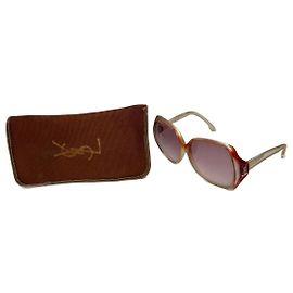 Gafas de sol vintage de gran tamaño Yves Saint Laurent Beige Rojo