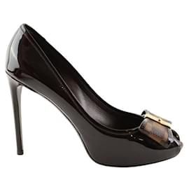Louis Vuitton Tacchi in pelle verniciata nera