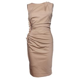 Vestido beige sin mangas arrugado Christian Dior
