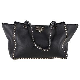 Valentino Garavani Bolso Tote Medium Rockstud de Valentino en cuero de ternera negro