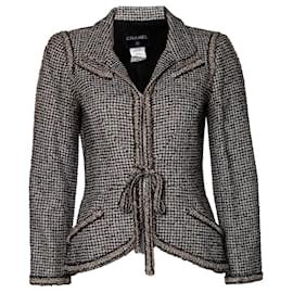 Schwarze und goldene Tweedjacke von Chanel