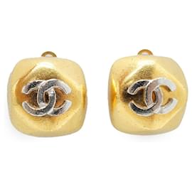 Orecchini a clip quadrati CC - Chanel
