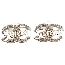 Pendientes de perno CC dorados para siempre - Chanel