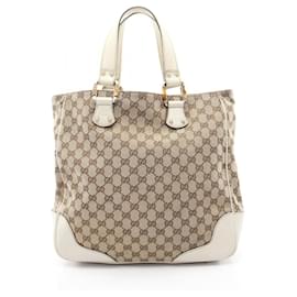 Borsa tote in tela GG con dettaglio a morsetto in bambù Gucci