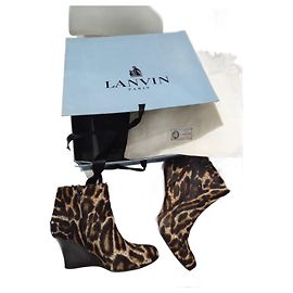 Lanvin Wedge-Stiefeletten mit Leopardenmuster Größe 38