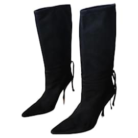 Miu Miu Stiefel aus schwarzem Wildleder