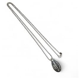 Collana lunga in argento 925 con etichetta ovale Ritorno a Tiffany & Co.