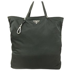 Tote Schultertasche aus schwarzem und dunkelgrünem Nylon-Tessuto mit Prada-Logo aus Metall