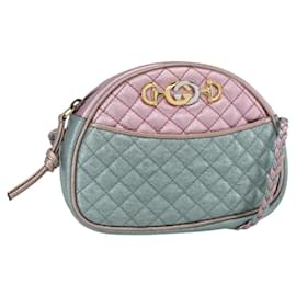 Borsa a Spalla Gucci Trapuntata in Pelle di Agnello
