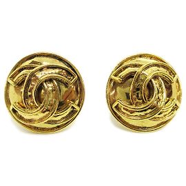 Chanel Vintage CC Round Clip-On Metal Small