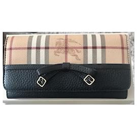 Burberry Check Canvas und Leder Portemonnaie