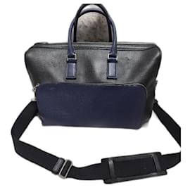 Gucci Cosmopolis Pocket Duffle Bag (Briefcase)
