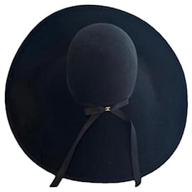 Cappello a tesa larga Chanel in Seta Nero