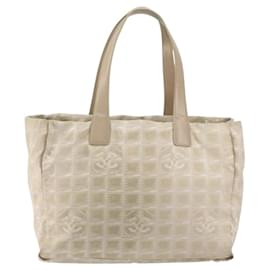 Borsa da viaggio in nylon media di Chanel