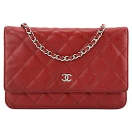 CHANEL - Umhängetasche Wallet on Chain Chanel aus rotem Kaviarleder