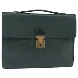 Borsa Kourad in pelle Taiga Louis Vuitton