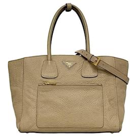 Borsa in pelle beige Prada