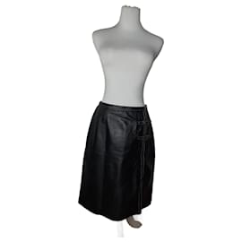 Saia de couro vintage Courrèges preta - Courreges