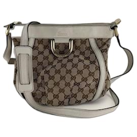 Borsa messenger D ring Abbey piccola in tela GG Gucci