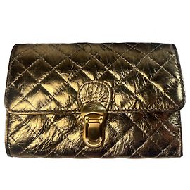 Autre Marque FRANCESCO BIASIA. Quilted gold wallet