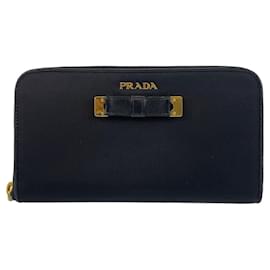Portafoglio lungo in nylon con nastro Prada nero