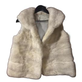 inconnue Nerzweste Beige